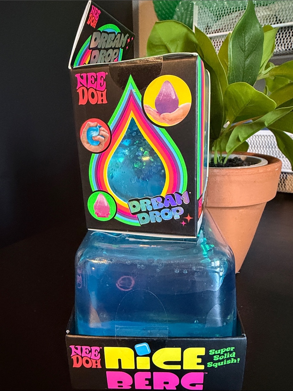 TWO 2 NeeDoh Dream Drop & Nice Berg Blue set Authentic